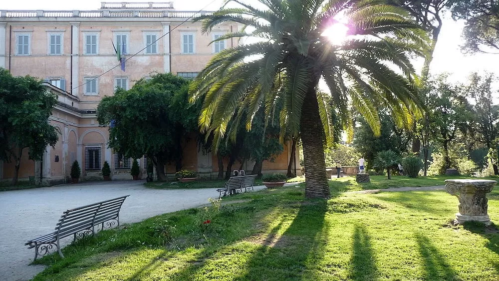 Where to Have a Picnic in Rome