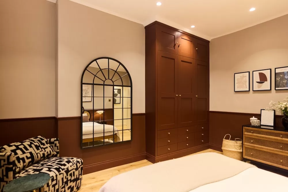 Chic London Luxury Apartments with The Best Closets