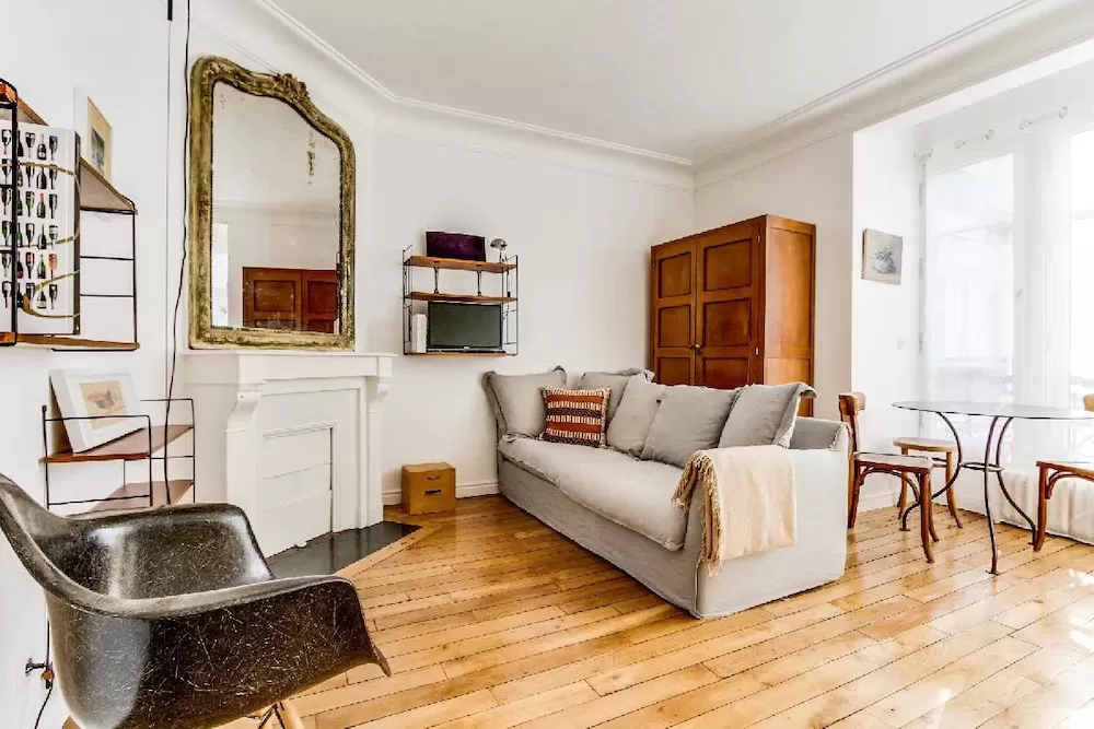 Enjoy The Single Life in These Solo Apartments in Paris