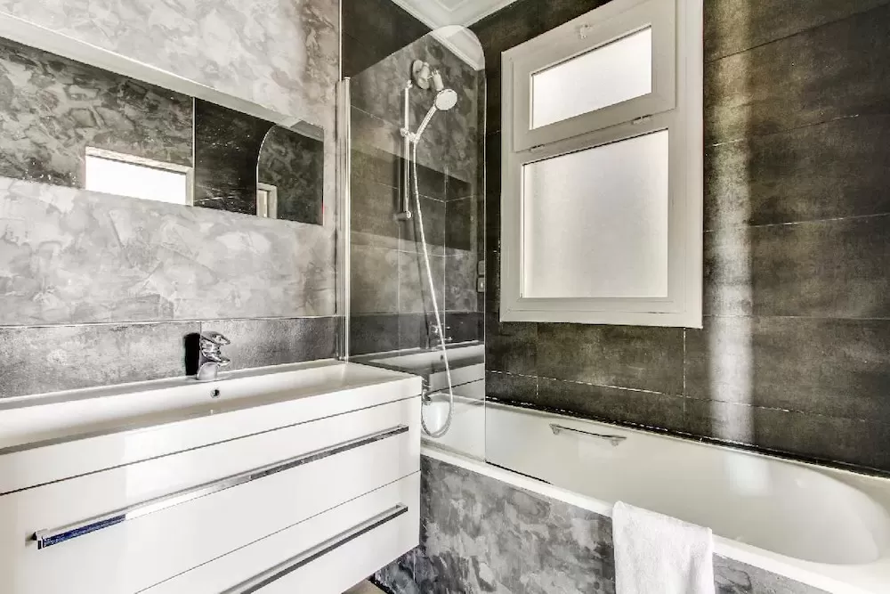 Soak in The Tub in These Beautiful Paris Apartments