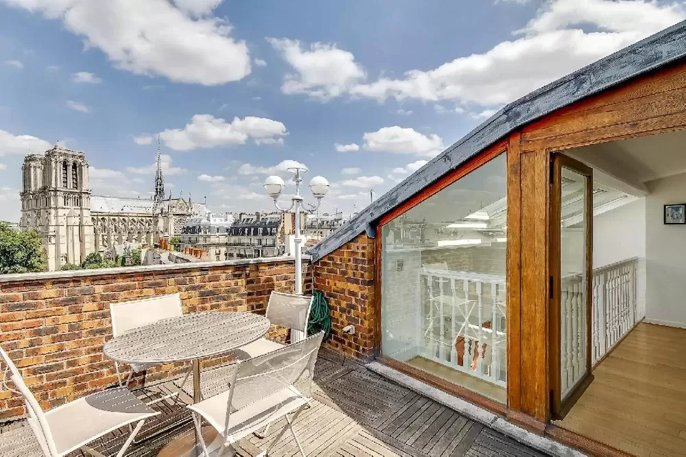 Sunbathe in These Bright Luxury Apartments in Paris