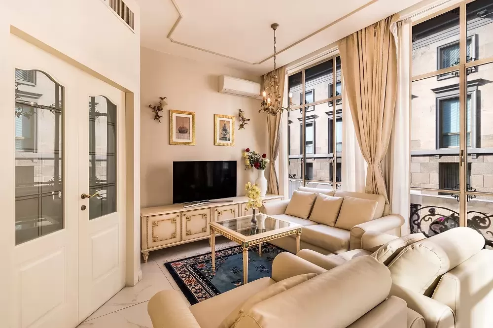 Keep Cool in These Air-Conditioned Luxury Apartments in Milan
