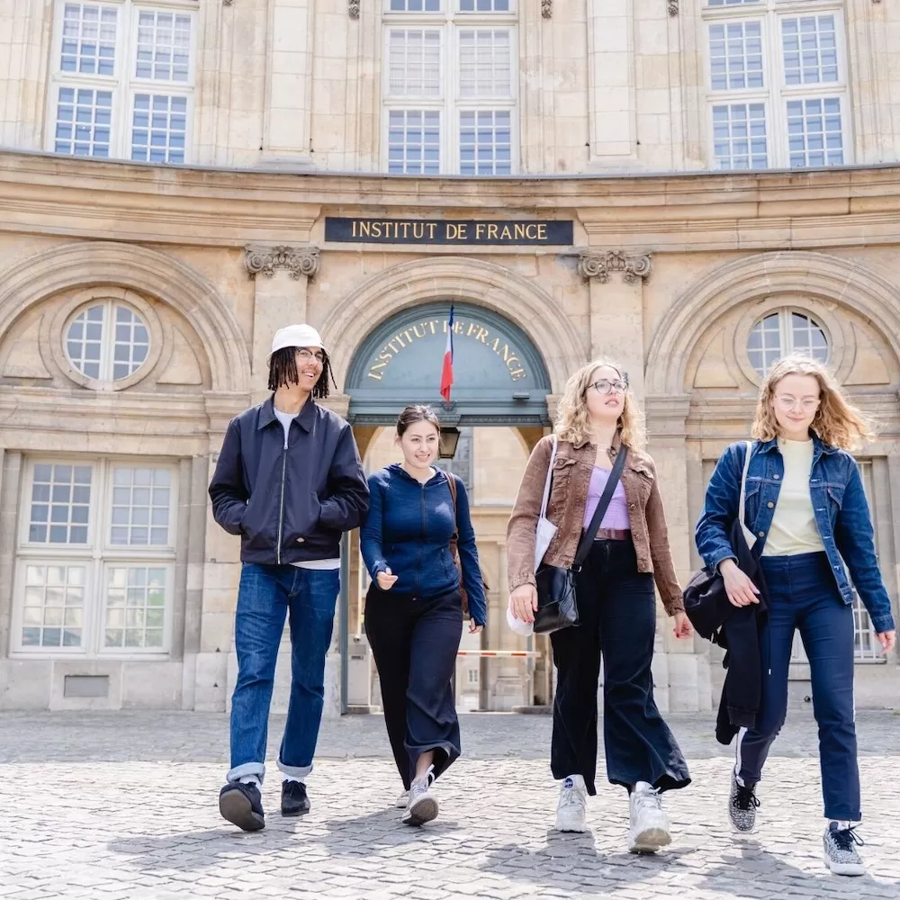 ALX School Guide: University of London Institute in Paris