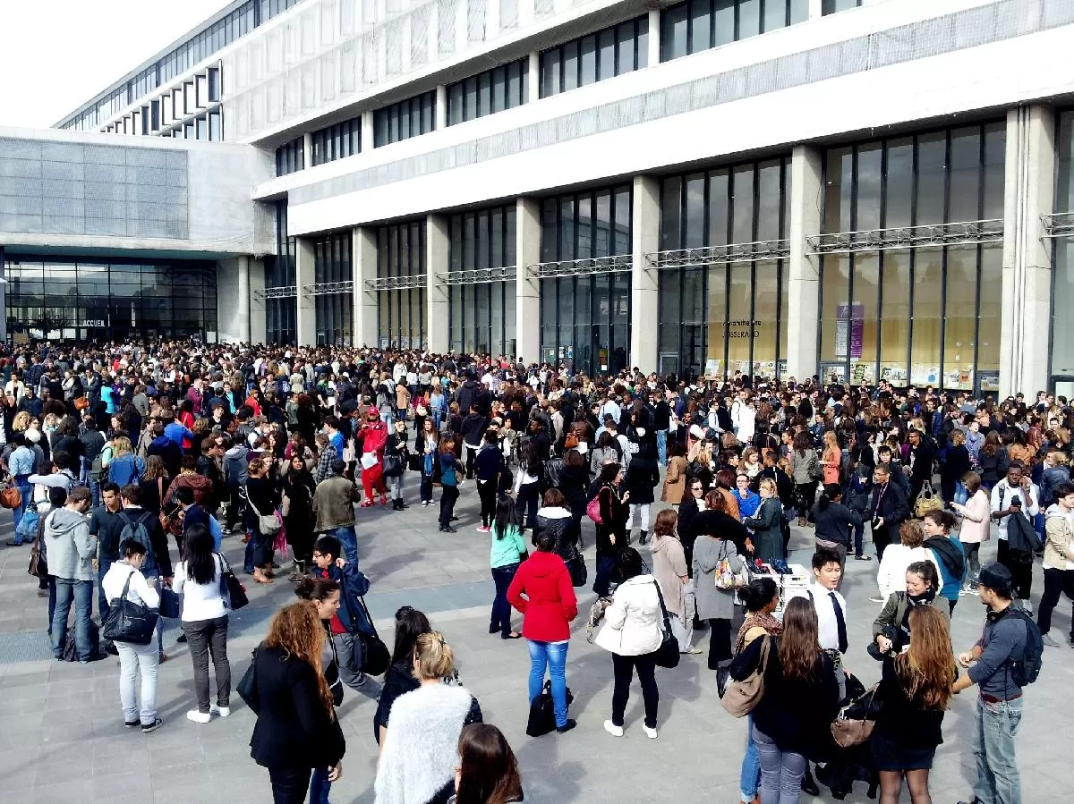 ALX School Guide: CY Cergy Paris University