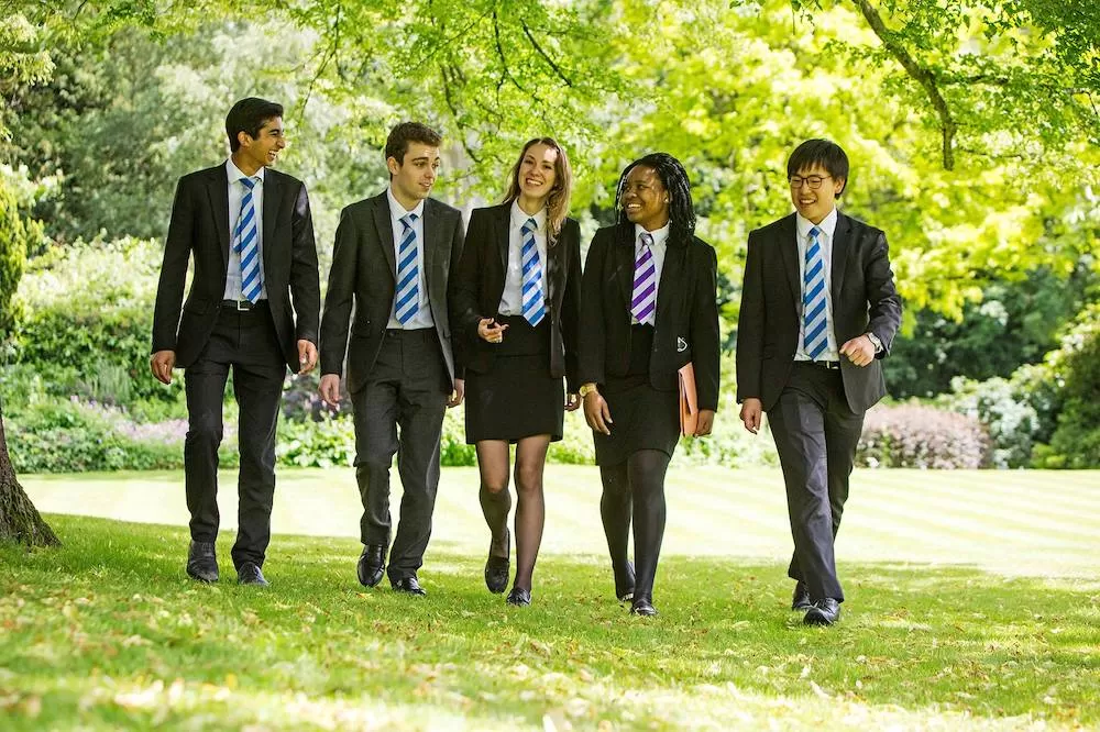 ALX School Guide: Sevenoaks School