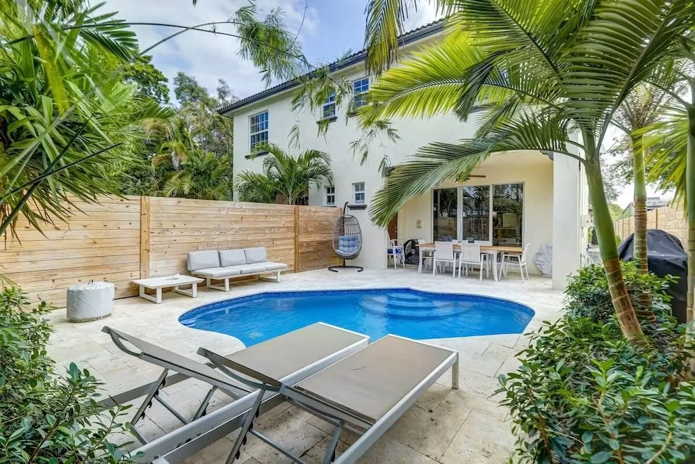 Host a Christmas Pool Party in Any of These Luxurious Homes in Florida