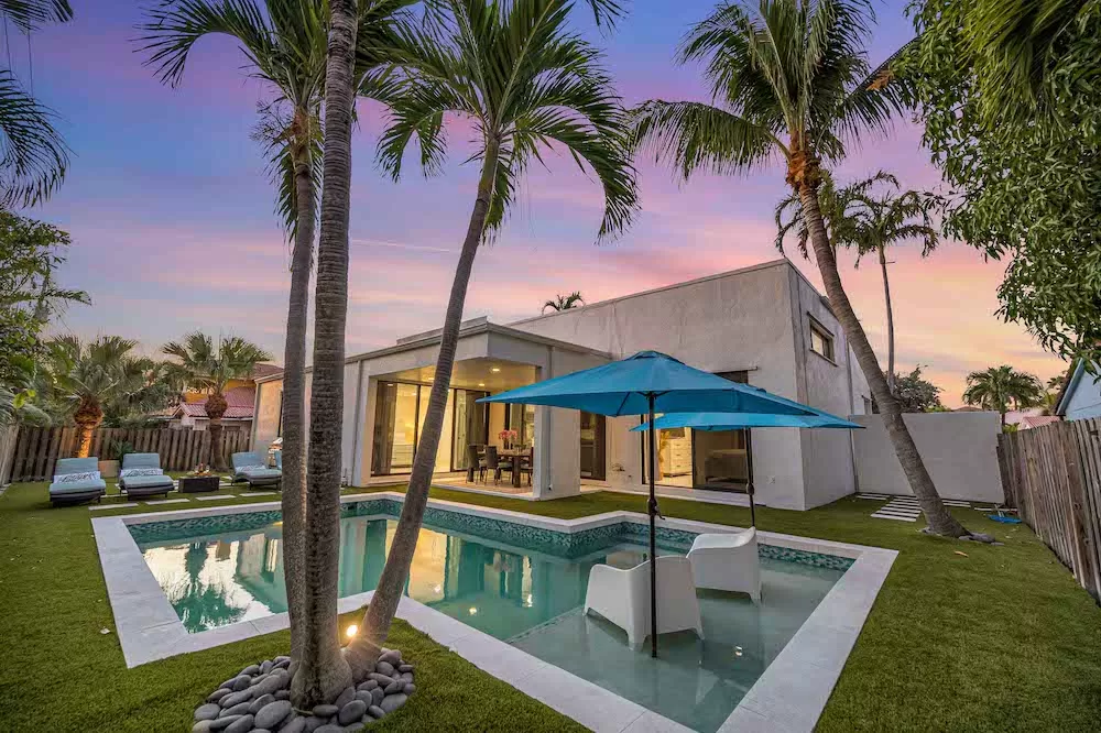 Host a Christmas Pool Party in Any of These Luxurious Homes in Florida