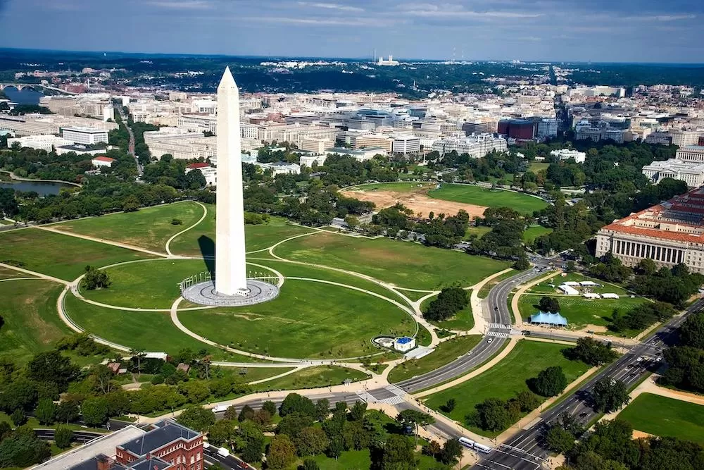 The Main Pros & Cons of Living in Washington D.C.