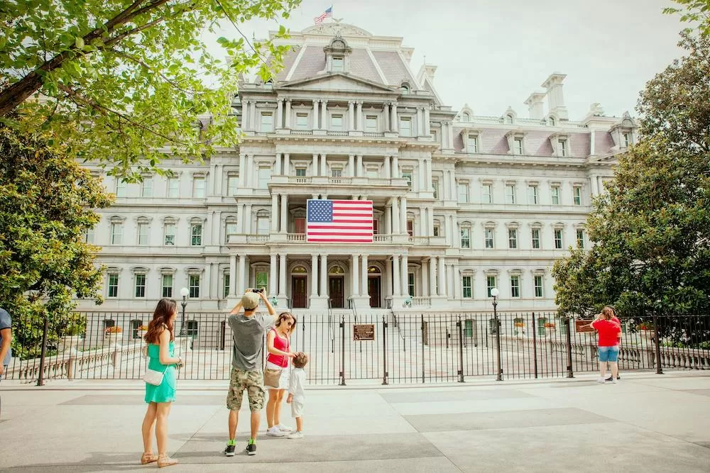 The Main Pros & Cons of Living in Washington D.C.