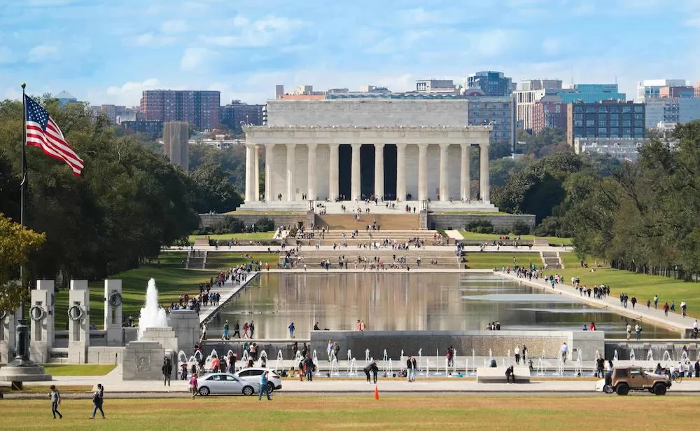 The Main Pros & Cons of Living in Washington D.C.