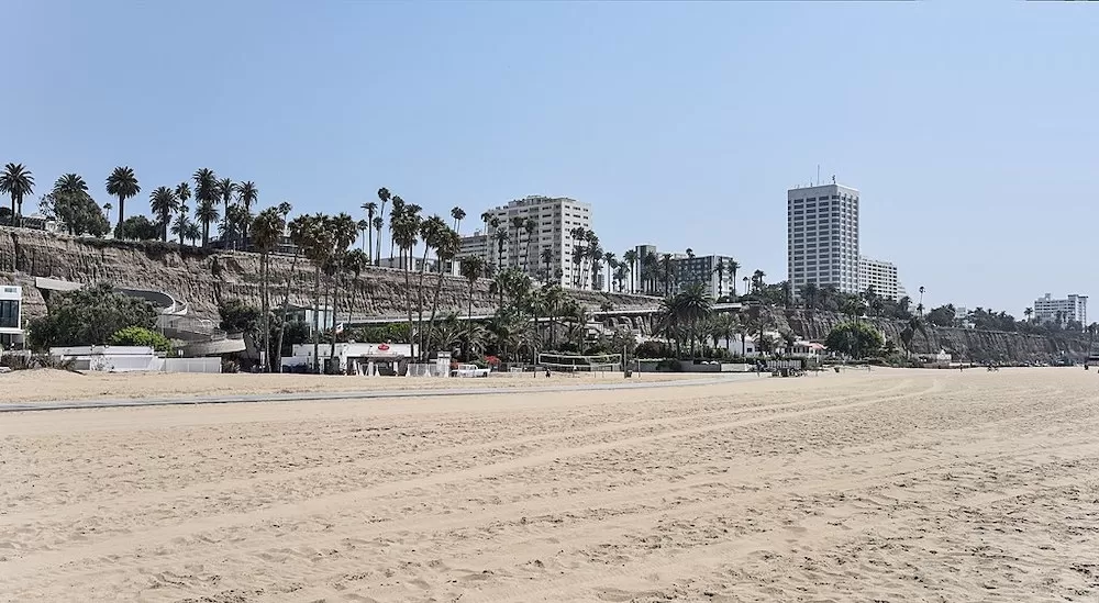 A Guide to The Los Angeles Suburbs