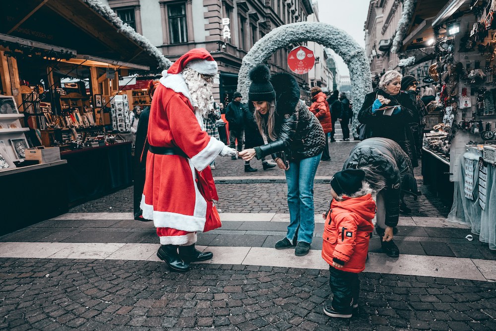 Shop at The 10 Best Charming Christmas Markets in Paris