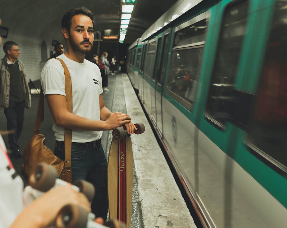 The Pros & Cons of Commuting in Paris