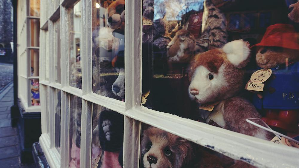 A Vintage Toy Collector's Guide to Paris