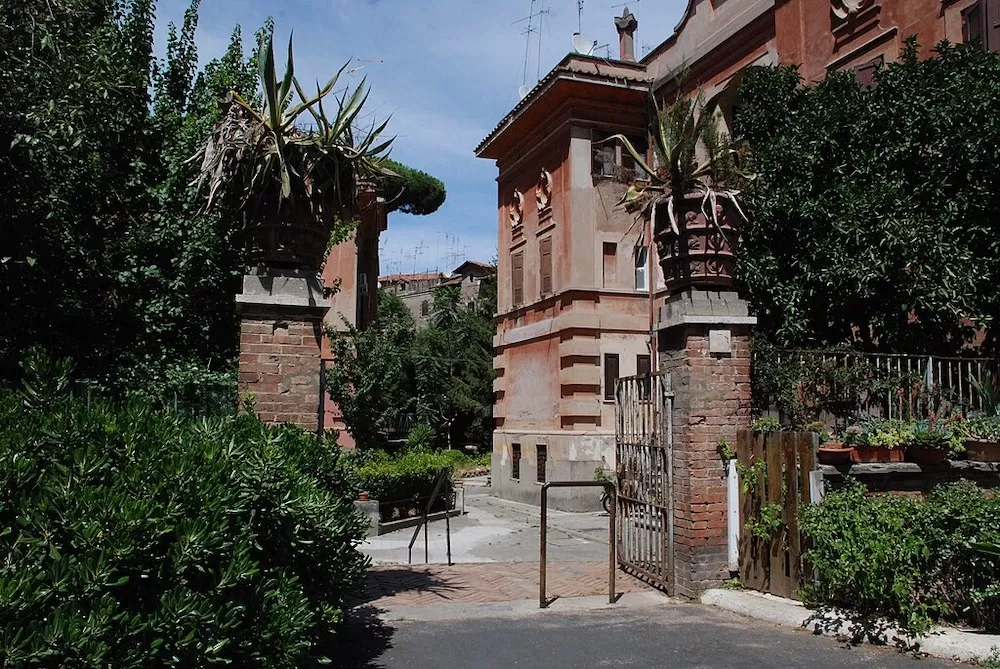 Discover Garbatella in Rome