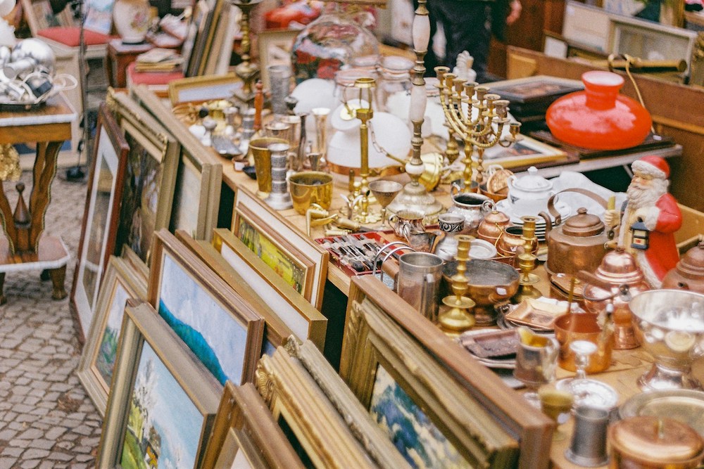 Follow These Tips When You Shop at Paris Flea Markets