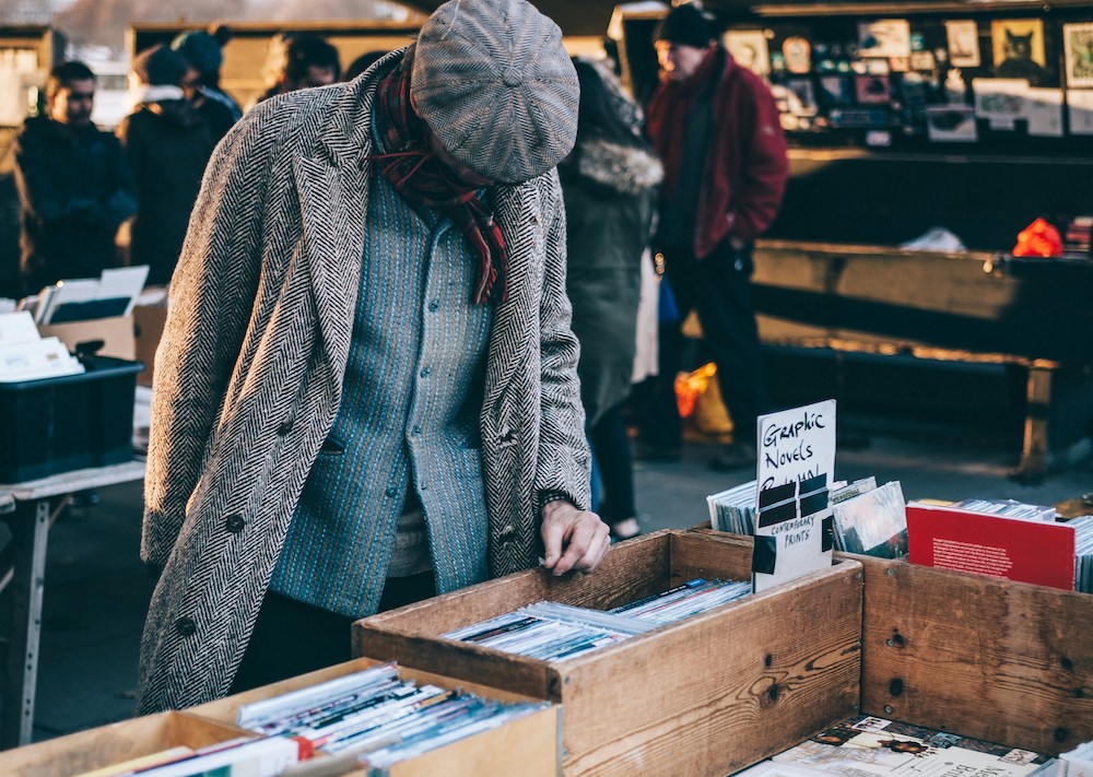 Follow These Tips When You Shop at Paris Flea Markets