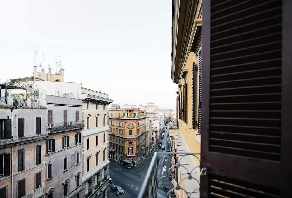 Discover Quartiere San Lorenzo in Rome