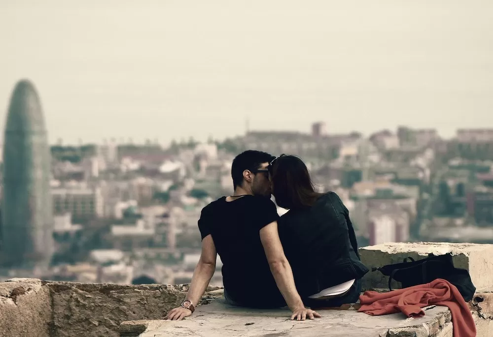 What to Know About Dating in Barcelona