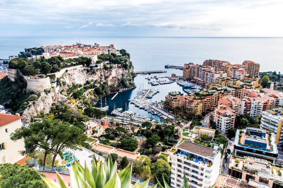 Monaco: City Travel Guide