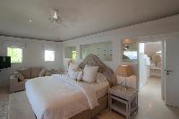 clean bed sheets in Saint Barth Villa Gouverneur Dream luxury holiday home, vacation rental
