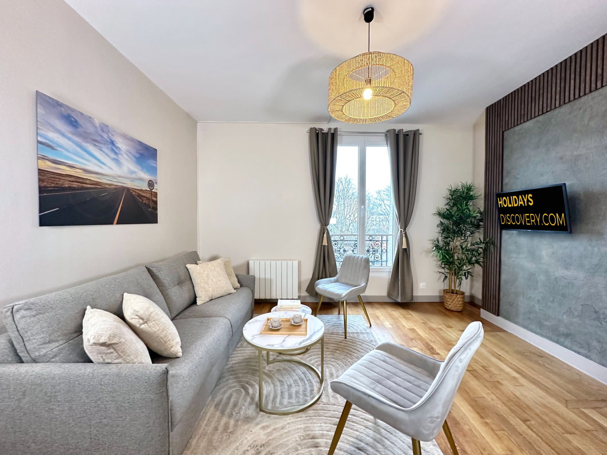 1580: Comfortable Flat in Bercy