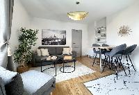 1563: Cosy Flat in La Villette