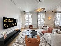 1558: Monceau Luxurious Paradise Retreat