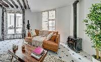 1597: Modern & Spacious near Le Marais