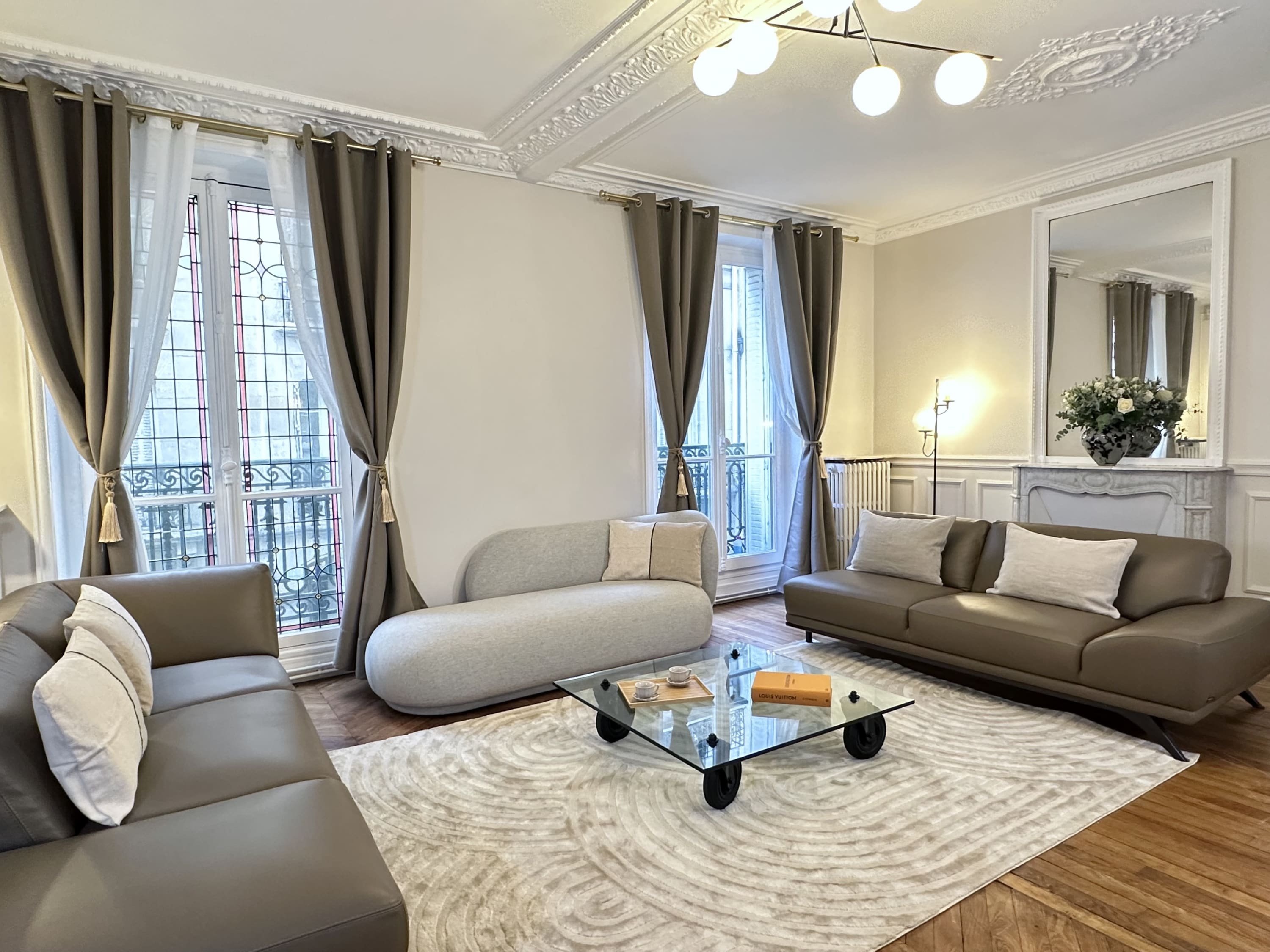 1567: Luxurious Home in Le Marais