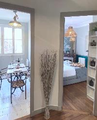 1609: Charming Flat near Eiffel Tower