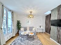 1561: Spacious Flat near Porte de Versailles