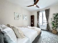 1561: Spacious Flat near Porte de Versailles