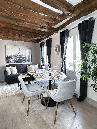 841: Chic Flat in Panthéon & Luxembourg Garden