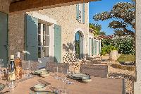 Villa Lou Pantaï: Elegance and Comfort in the Heart of Saint-Rémy-de-Provence