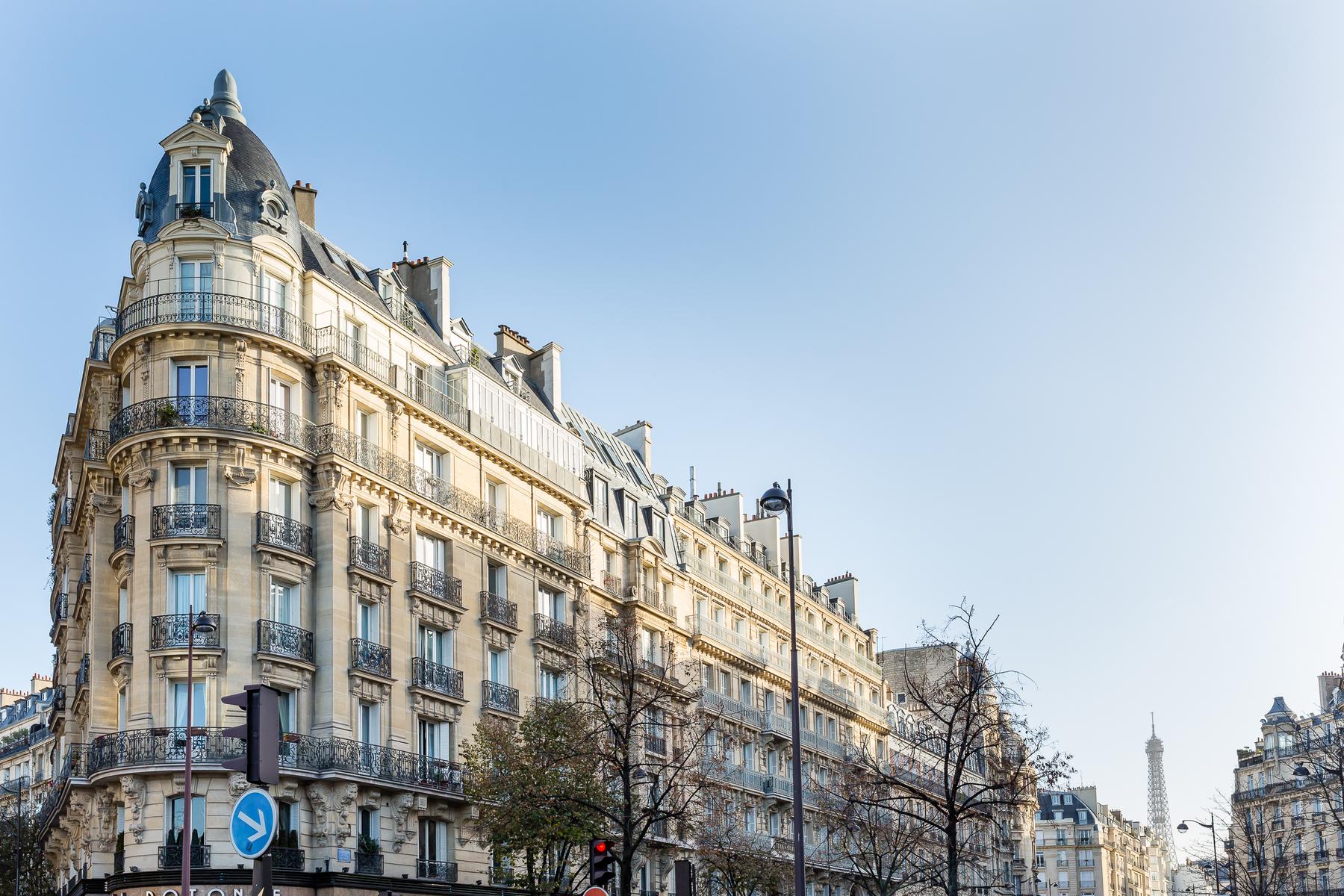 Paris - Rue de Passy II