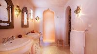 clean bathroom in Saint Barth Villa Mauresque luxury holiday home, vacation rental