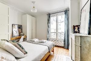 Saint Germain des Pres - Four 1 BD with A/C