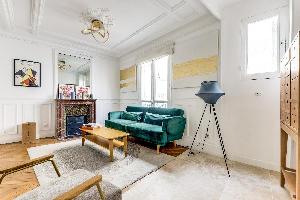 Saint Germain des Pres - Four 1 BD with A/C